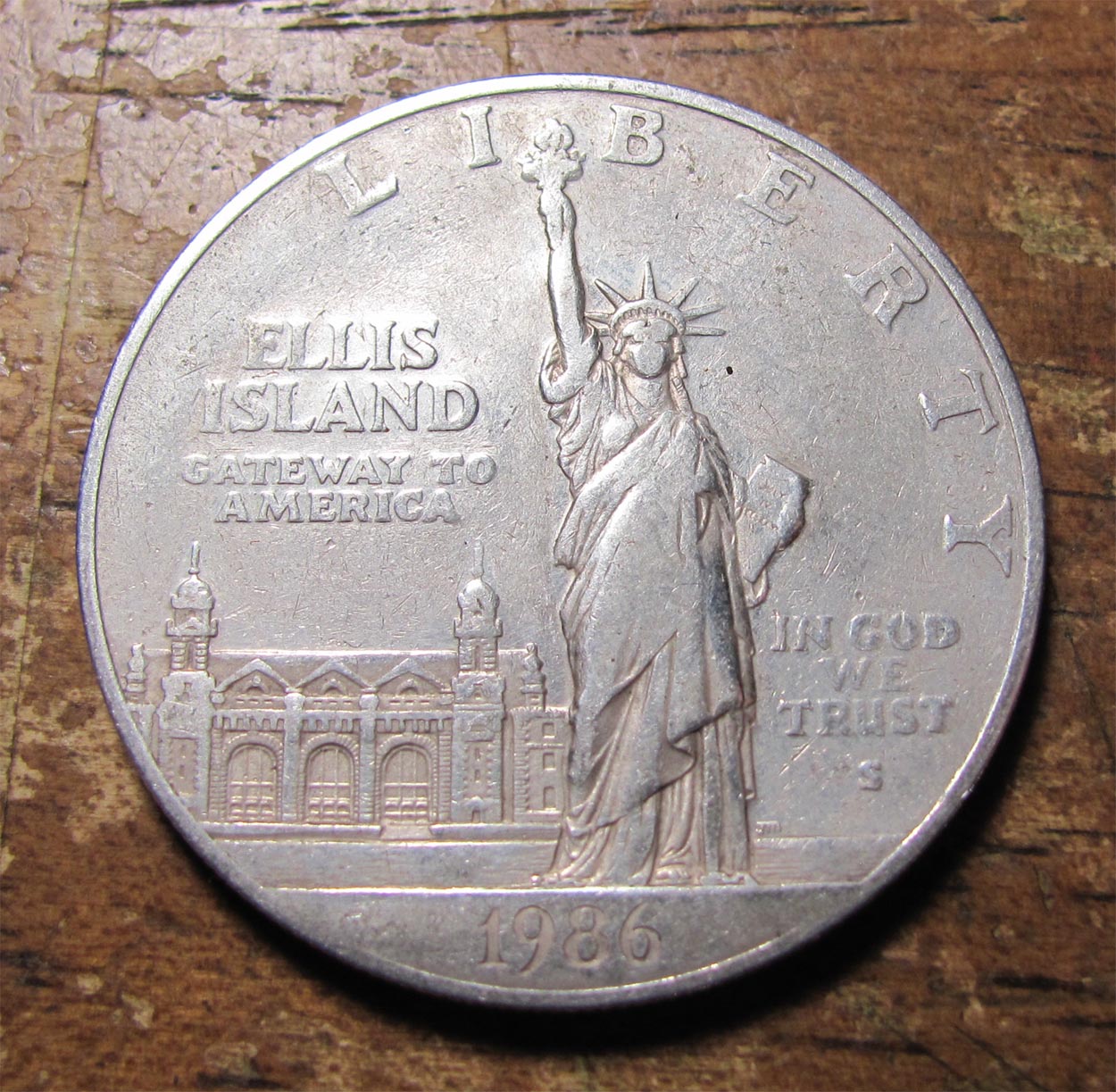 Pocket-Piece---Who-Has-One?